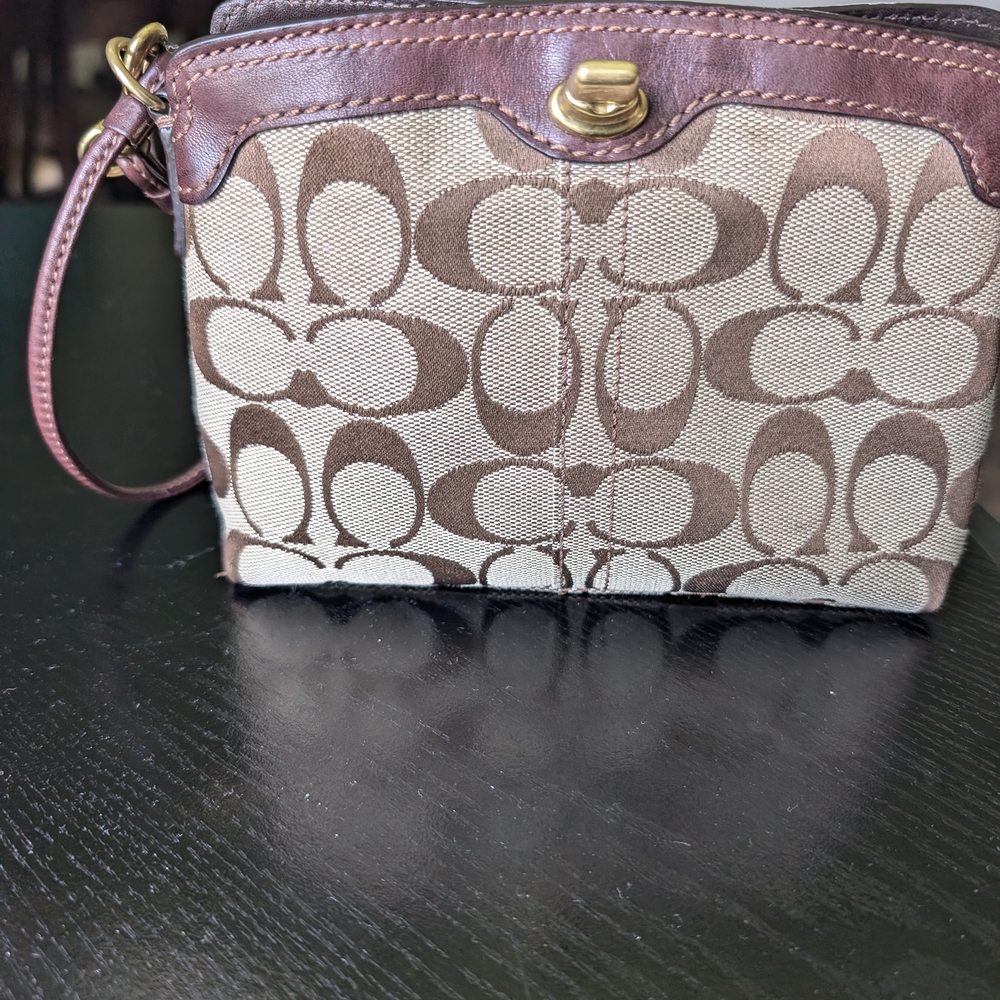 COPY - Coach Brown and Tan Signature Shoulder Bag - Picture 2 of 7